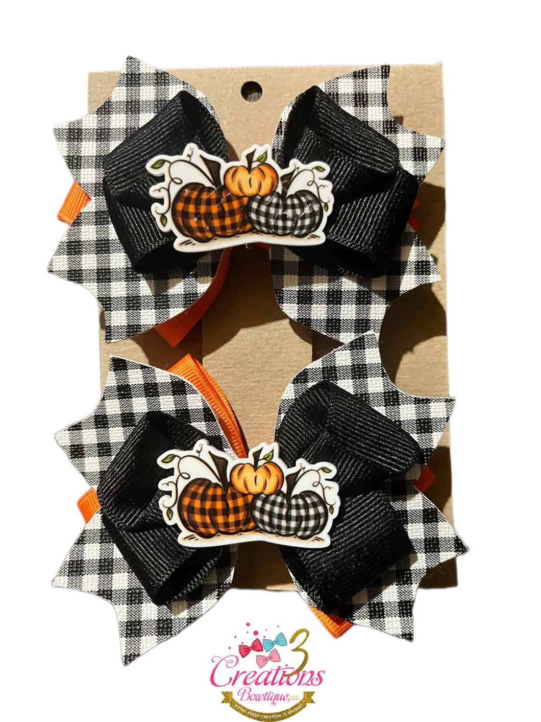 Plaid pumpkins